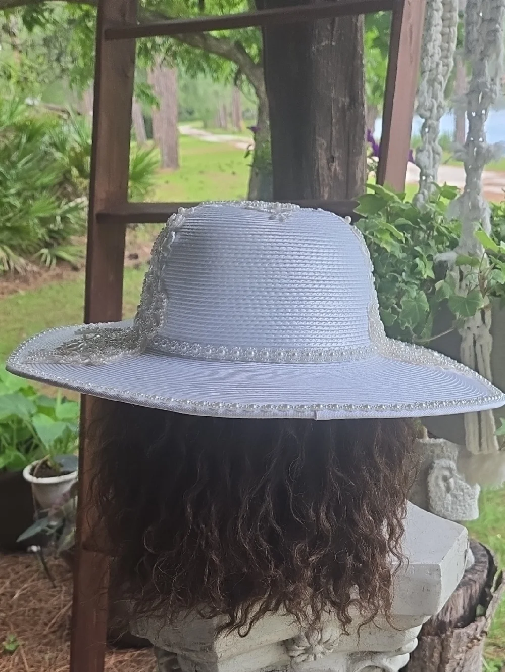 White Pearl Trim Wide Brim Church Hat - Picture 6 of 10